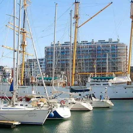 Appartement Stylish Family-friendly Retreat, Close To Harbor And Free Parking *