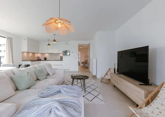 Stylish Family-friendly Retreat, Close To Harbor And Free Parking