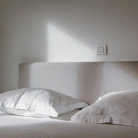 Stylish Family-friendly Retreat, Close To Harbor And Free Parking